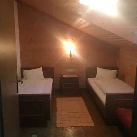 Apartment Weisses Rossl Sillian